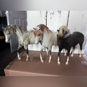 Breyer Foundation Stallions Azteca or American Indian Pony ##810